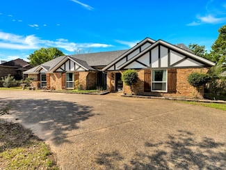 1770 Plummer Dr, Rockwall, TX 75087