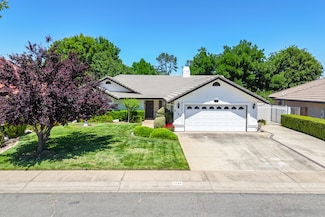 2184 Darsha Ln, Redding, CA 96003