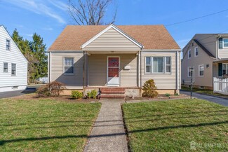 225 Harris Ave, Middlesex, NJ 08846
