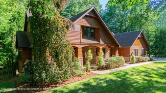 1020 Cherry Valle Ln, Williamston, MI 48895