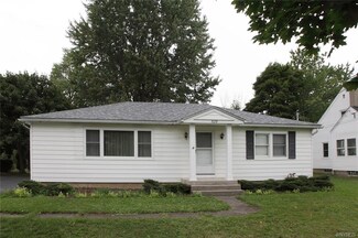 529 Harris Hill Rd, Lancaster, NY 14086