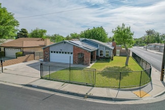 44202 Fig Ave, Lancaster, CA 93534