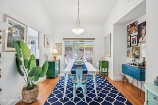 747 Jasmine St, Atlantic Beach, FL 32233