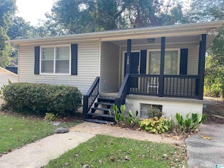 120 Springdale Ave, Bessemer, AL 35023
