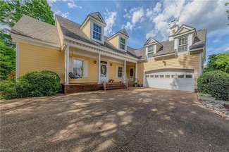 2504 William Tankard Dr, Williamsburg, VA 23185