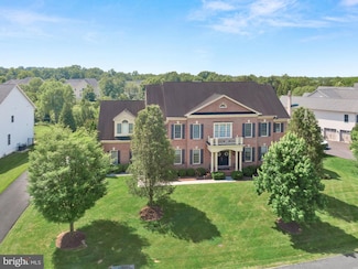 21994 Auction Barn Dr, Ashburn, VA 20148