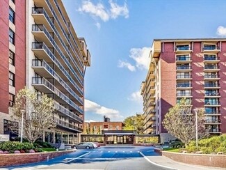 60 Longwood Ave Unit 405, Brookline, MA 02446