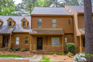 7621 Trowbridge Ct, Raleigh, NC 27613