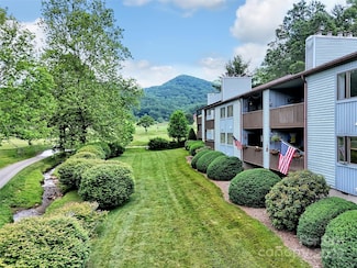 87 Willow Rd Unit D-4, Waynesville, NC 28786