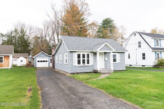 26 Harrison Ave, Delmar, NY 12054