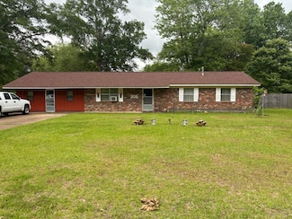 206 N Easthaven Dr, Amory, MS 38821