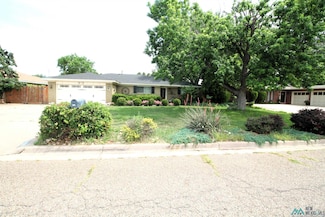 1317 Oakhurst Rd, Clovis, NM 88101