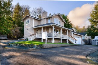2812 I Ave, Anacortes, WA 98221