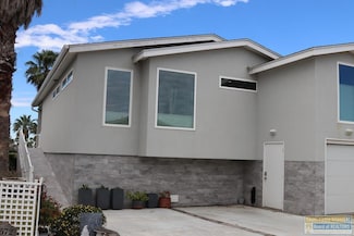 572 Sand Dollar Dr, Port Isabel, TX 78578