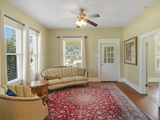 207 N Archer St, Groesbeck, TX 76642