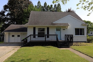 600 Center Dr, Tecumseh, MI 49286