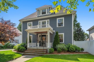 125 Waverley St, Belmont, MA 02478