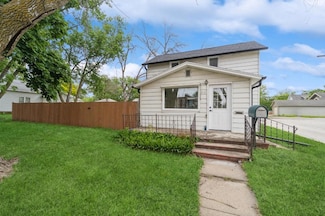 212 Nile Kinnick Dr N, Adel, IA 50003