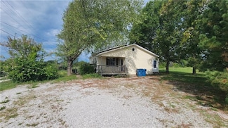 3720 N Rainbow Farm Rd, Bentonville, AR 72712