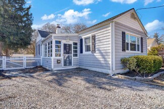 1009 Washington St, Toms River, NJ 08753