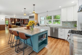 32 Witham St Unit B, Gloucester, MA 01930