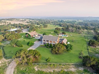 1142 Rocky Hill Ln, Fredericksburg, TX 78624