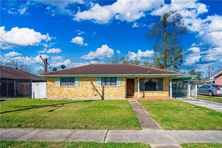 4642 Cardenas Dr, New Orleans, LA 70127