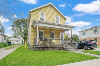 33 7th St, Fond Du Lac, WI 54935