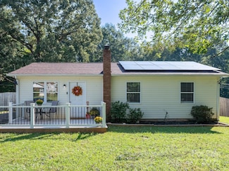 327 Downing St, Troutman, NC 28166