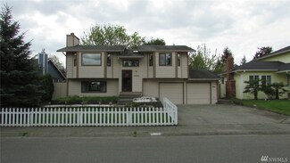 23825 14th Ave S, Des Moines, WA 98198