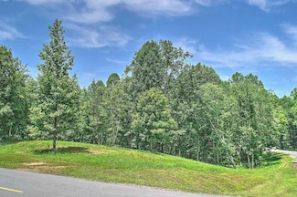 000 Chipmunk Ct, Jasper, TN 37347