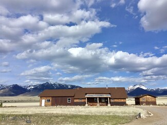 15 Staggers Ln S, Cameron, MT 59720