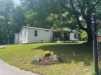 1888 S Boyd Dr, Rocky Face, GA 30740