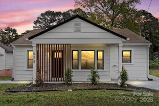 928 N Highland St, Gastonia, NC 28052