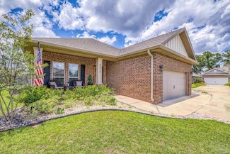 5375 Red Shoulder Rd, Pace, FL 32571