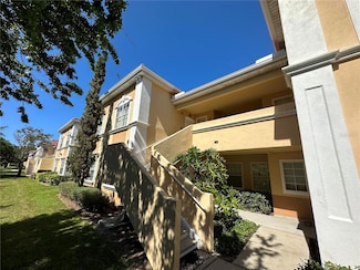1010 Villagio Cir Unit 207, Sarasota, FL 34237