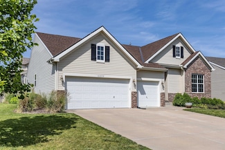 16050 Cary St, Omaha, NE 68136