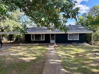 153 Pinehill Rd, Hot Springs, AR 71913