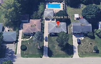 1502 Millbank St SE, Grand Rapids, MI 49508