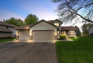 3979 Shannon Dr, Hastings, MN 55033