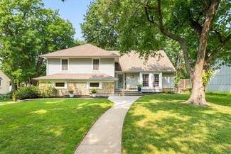 9932 Melrose St, Overland Park, KS 66214