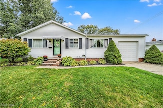 1854 Eldon Dr, Wickliffe, OH 44092
