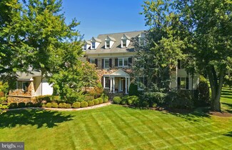 403 Boxwood Rd, Bryn Mawr, PA 19010