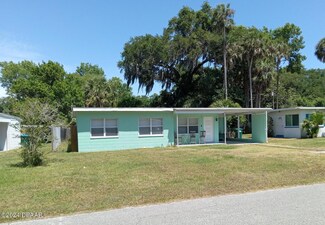 554 Jacobsen Ave, Holly Hill, FL 32117