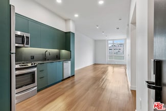10601 Washington Blvd Unit 211, Culver City, CA 90232