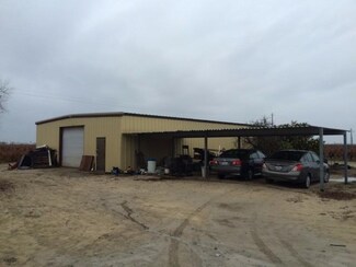 896 E Mountain View Ave, Fresno, CA 93725