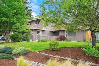 1121 180th St SW, Lynnwood, WA 98037