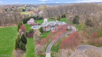 72 Wisteria Way, Basking Ridge, NJ 07920