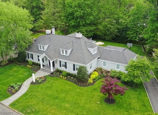11 Oswego Ln, Short Hills, NJ 07078