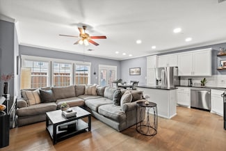 706 S Jupiter Rd Unit 1307, Allen, TX 75002